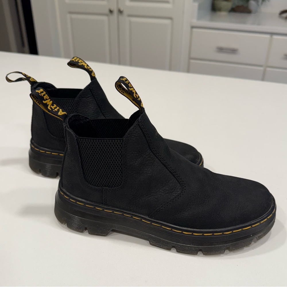 Dr. Marten’s Hardie II Black Ankle Boots - Size 7
